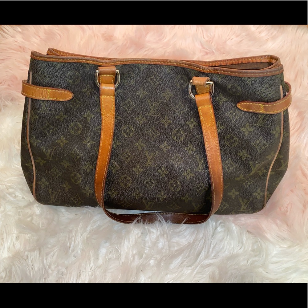 Louis Vuitton Batignolles used purse